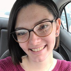 Meet your Posher, Ashlee